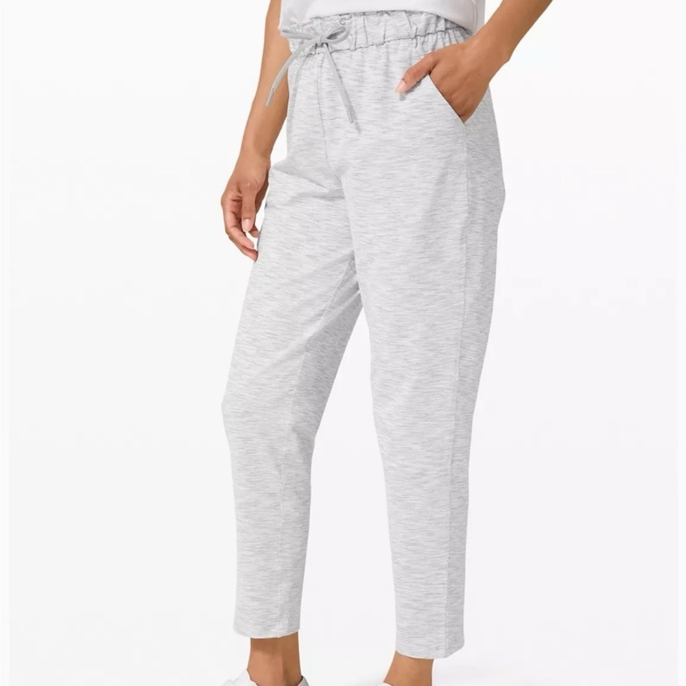 Lululemon 6 Keep Moving Pant Space Gray High Rise